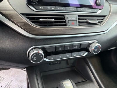 2025 Nissan Altima 2.5 SV CarFax 1-OWNER