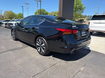 2022 Nissan Altima 2.5 SV