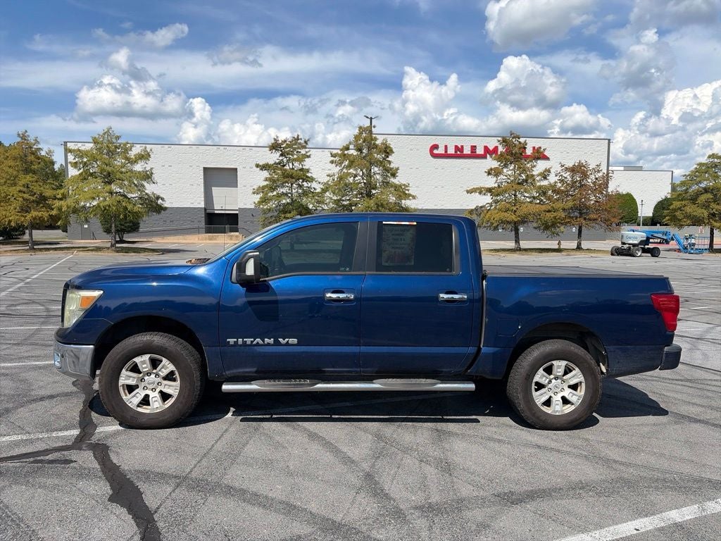 2019 Nissan Titan SV