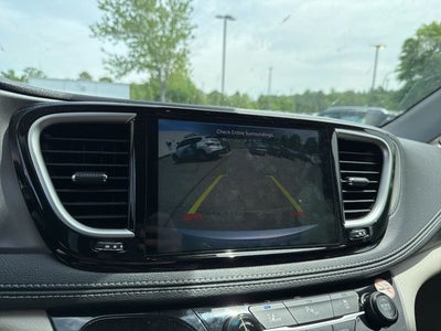 2023 Chrysler Pacifica Hybrid Touring L