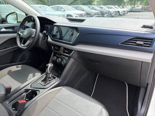 2023 Volkswagen Taos 1.5T SE