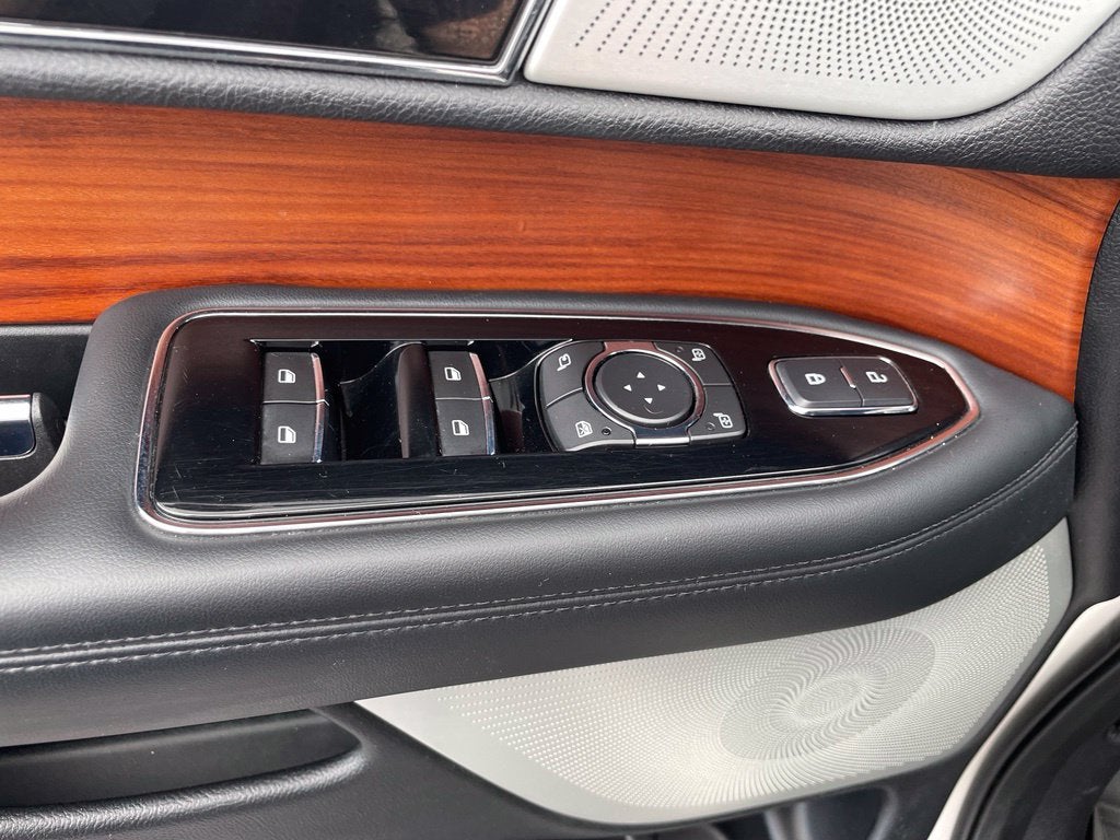 2019 Lincoln Navigator Reserve Clean CarFax, Revel Audio, Leather, Third Row