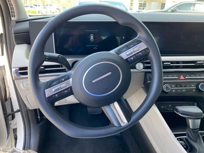 2025 Hyundai Tucson SE