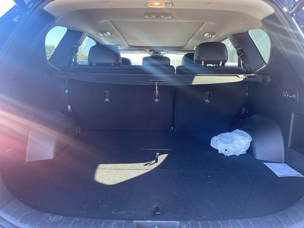 2022 Hyundai Santa Fe SEL Pano Roof, Leather, One Owner, Clean CarFax