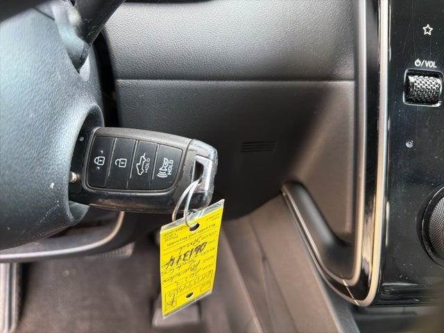 2023 Hyundai Santa Cruz SE