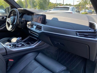 2020 BMW X7 M50i