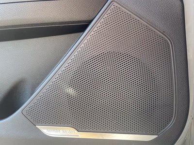 2025 Kia Sportage SX Pano Roof, Leather, One Owner