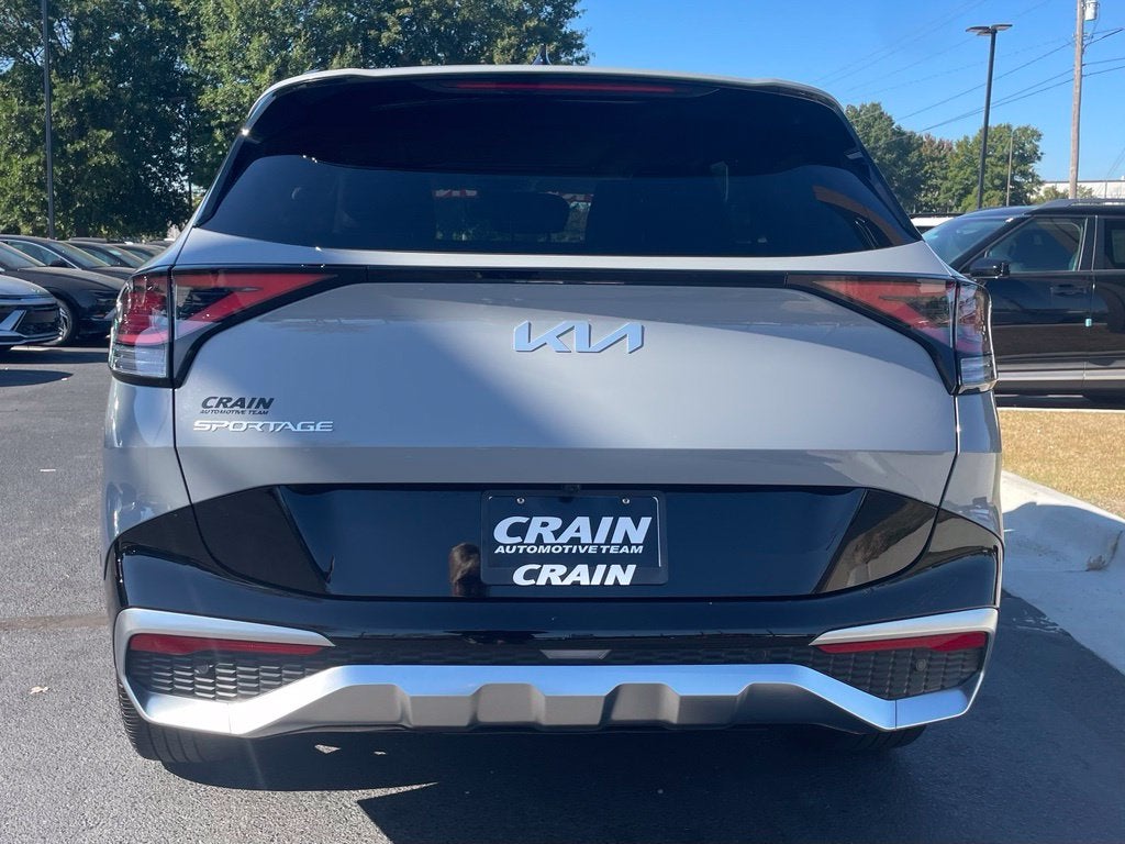2025 Kia Sportage SX Pano Roof, Leather, One Owner