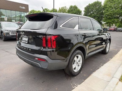 2022 Kia Sorento LX