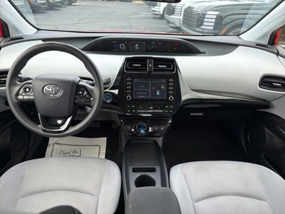 2020 Toyota Prius LE