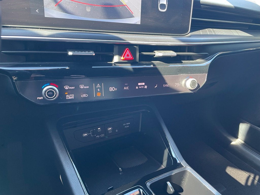 2025 Kia K5 GT-Line Pano Roof, BOSE Audio