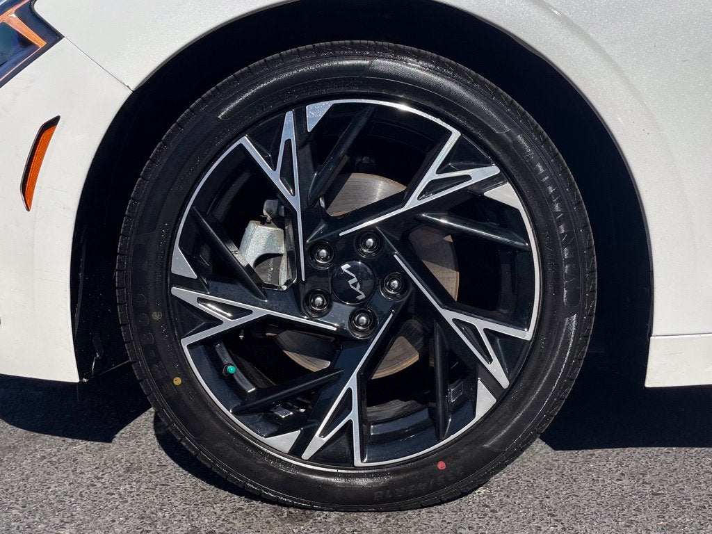 2025 Kia K5 GT-Line Pano Roof, BOSE Audio