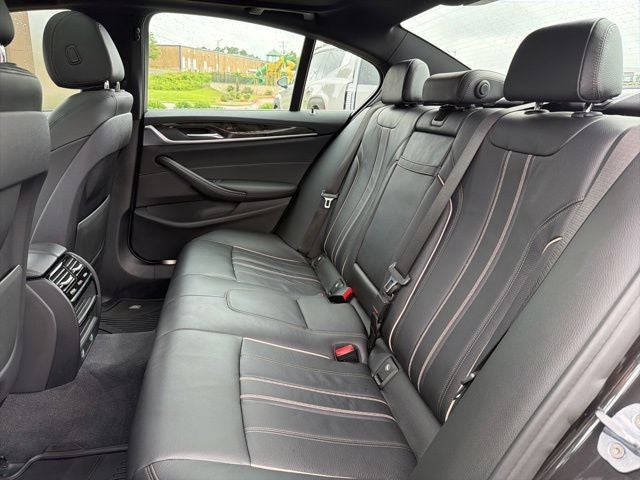 2019 BMW 5 Series 540i