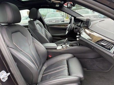 2019 BMW 5 Series 540i