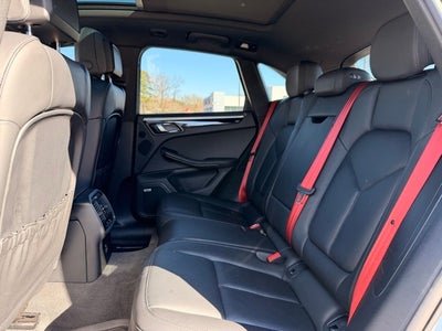 2021 Porsche Macan S