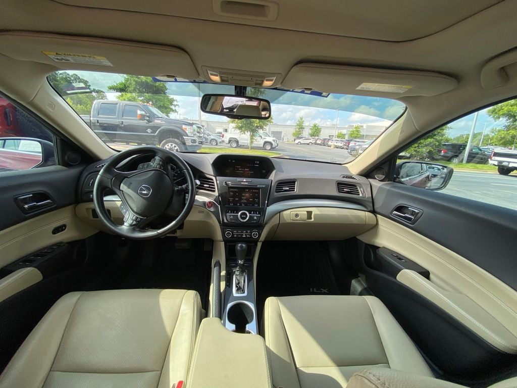 2017 Acura ILX Base