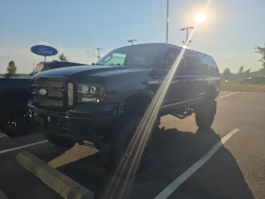 2005 Ford Excursion Limited 137 WB Deleted Diesel Lifted Wheels Tires