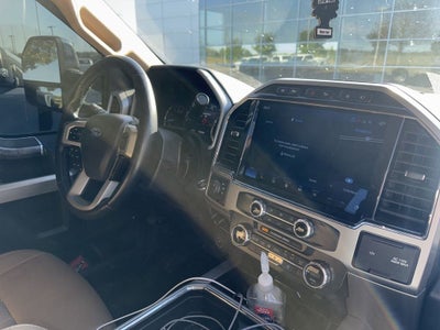 2022 Ford F-350SD Lariat