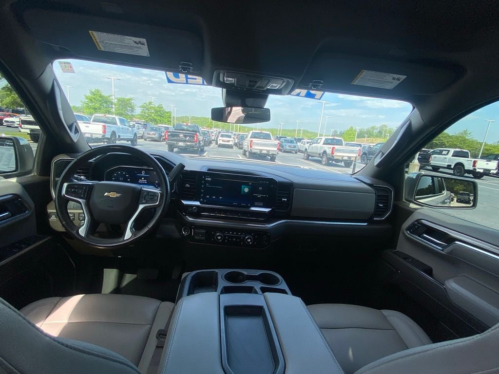 2024 Chevrolet Silverado 1500 LT
