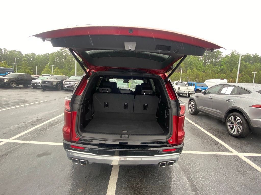 2025 GMC Acadia Denali