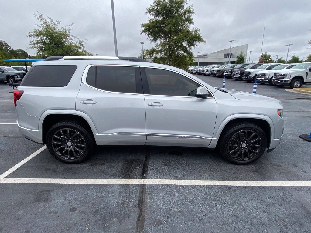 2020 GMC Acadia Denali