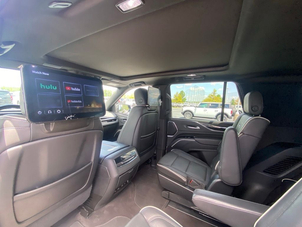 2023 Cadillac Escalade Sport