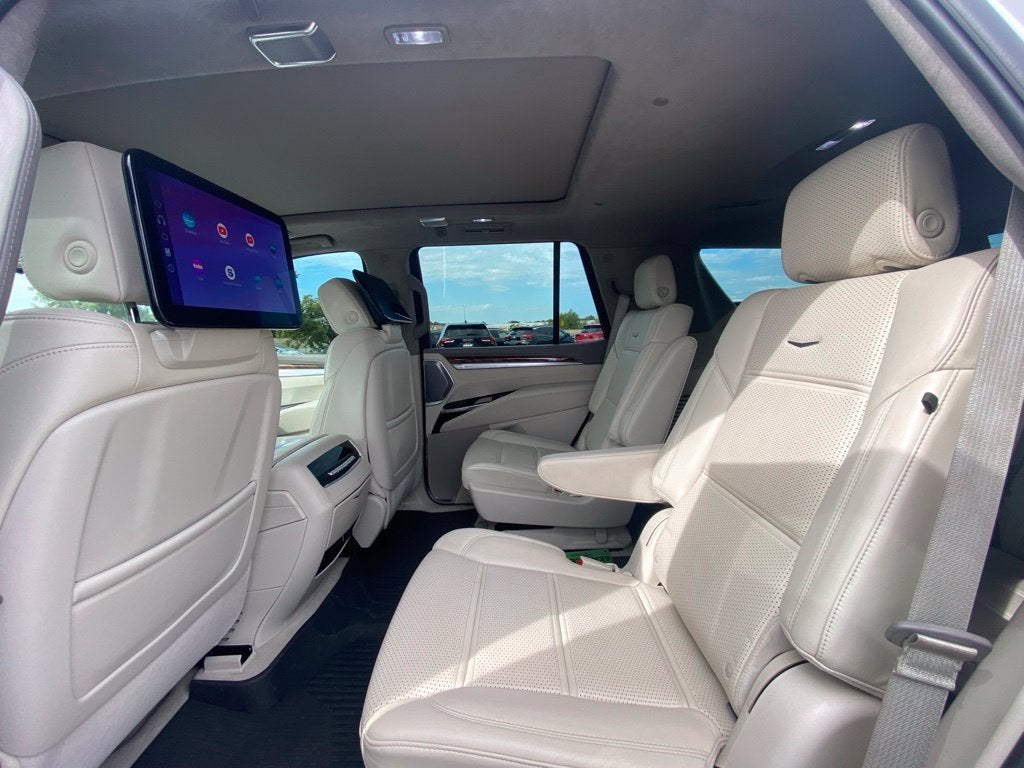 2025 Cadillac Escalade Sport Platinum