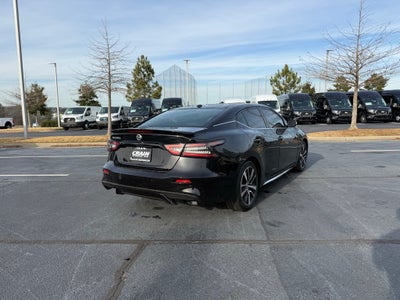 2021 Nissan Maxima SR
