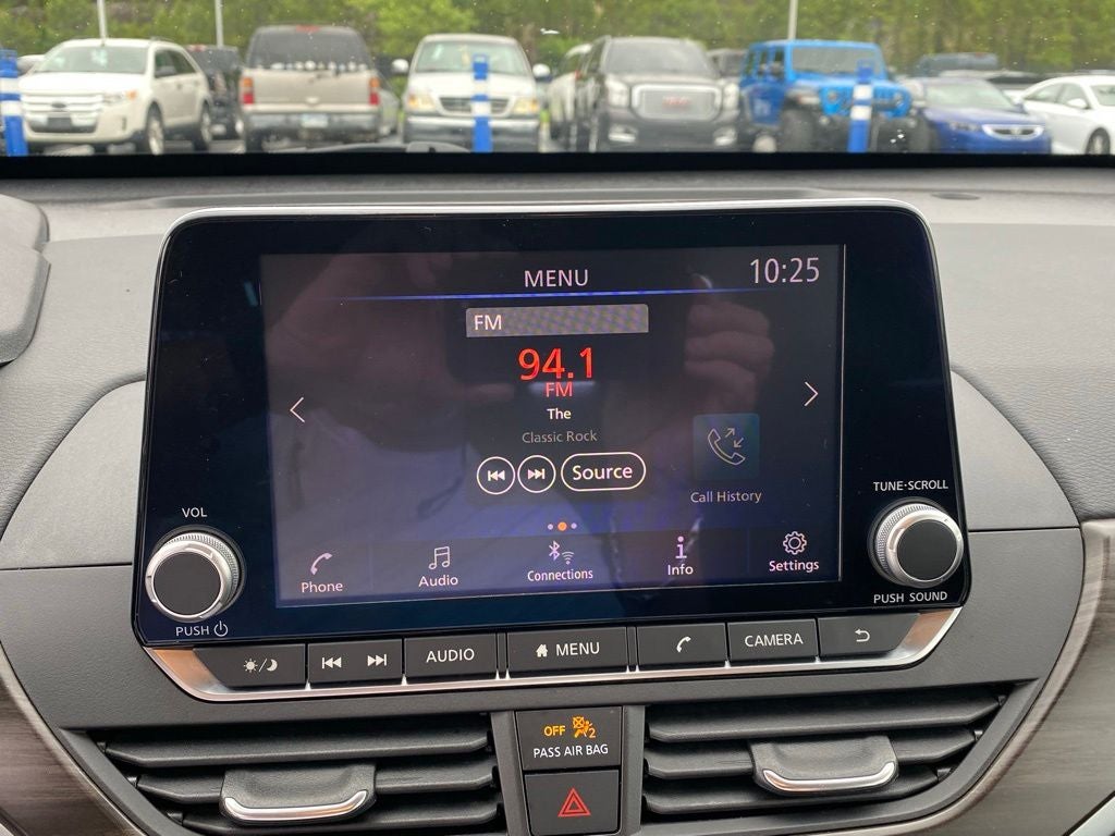 2023 Nissan Altima 2.5 SV