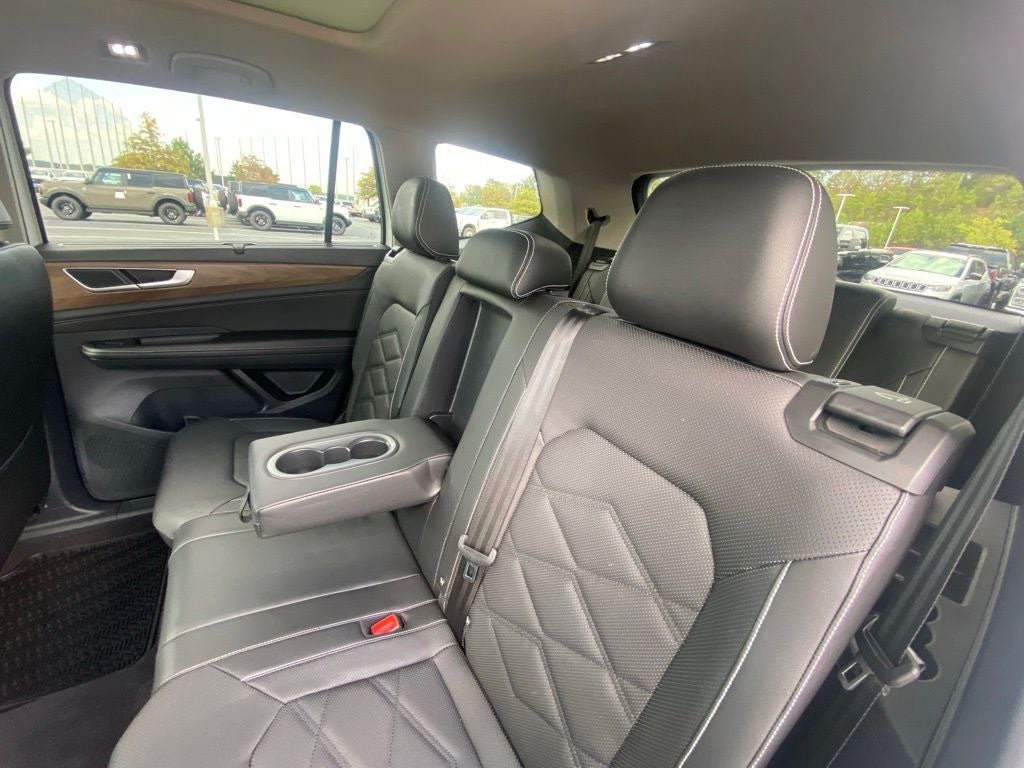 2024 Volkswagen Atlas 2.0T SE w/Technology