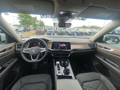 2024 Volkswagen Atlas 2.0T SE w/Technology