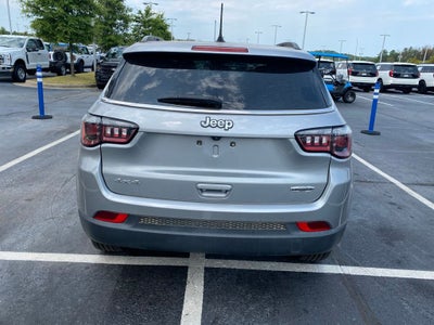 2024 Jeep Compass Latitude Lux