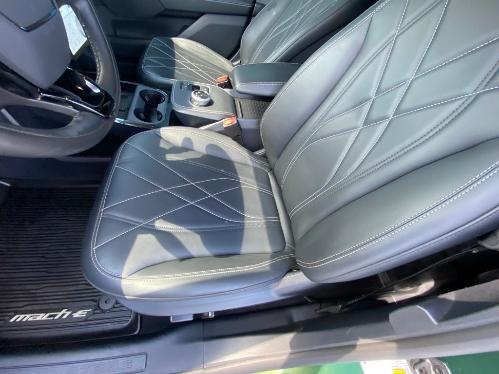 2024 Ford Mustang Mach-E Select