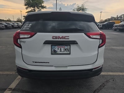 2022 GMC Terrain SLT