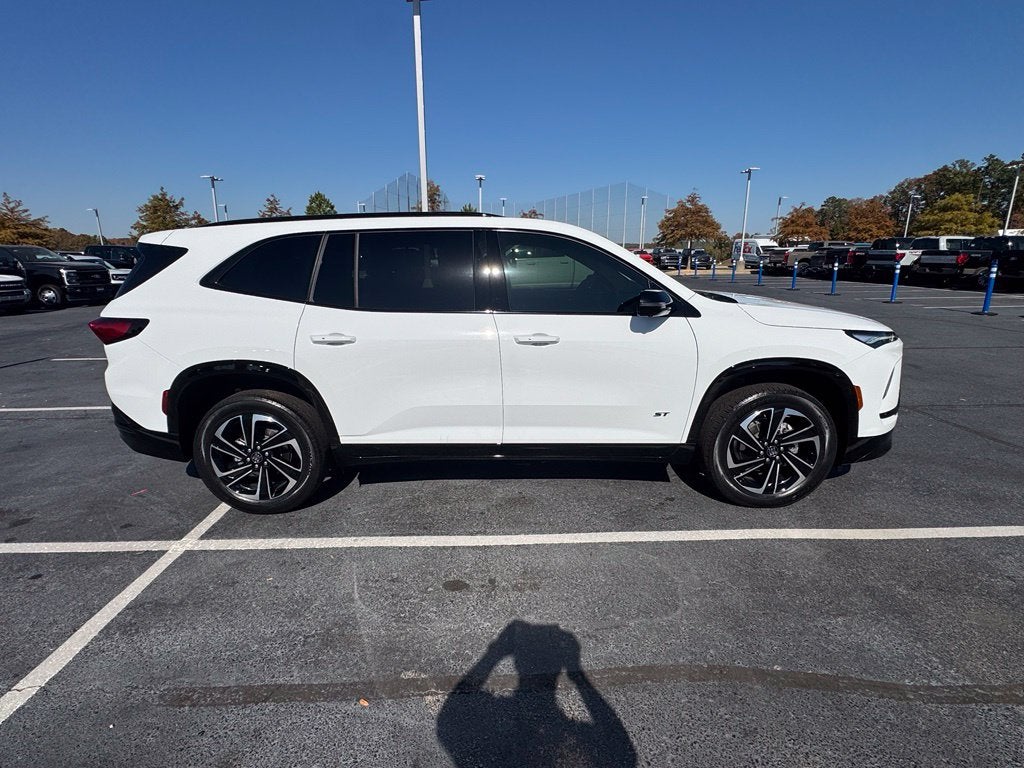 2025 Buick Enclave Sport Touring