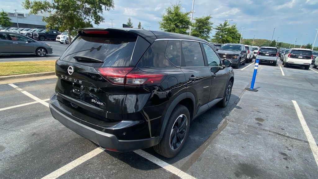 2024 Nissan Rogue SV
