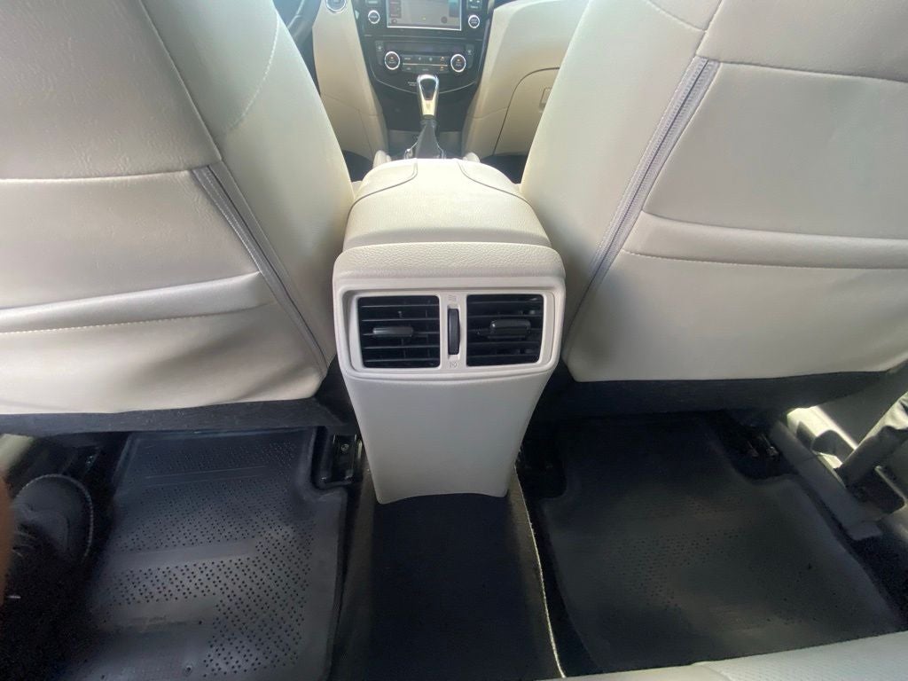 2017 Nissan Rogue Sport SL