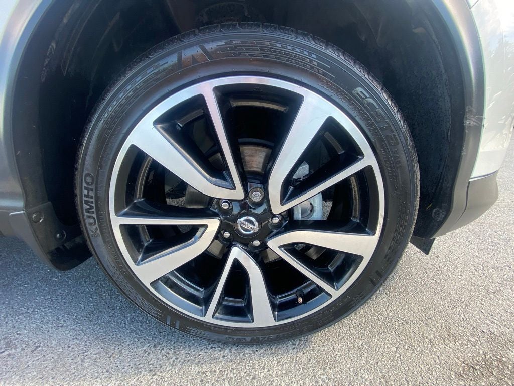 2017 Nissan Rogue Sport SL