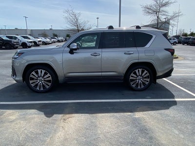 2025 Lexus LX 600 Luxury