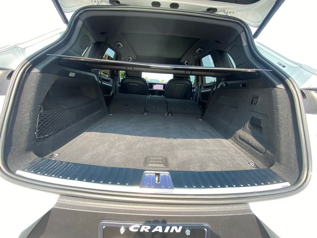 2024 Porsche Cayenne Base