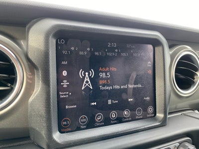 2023 Jeep Gladiator Overland