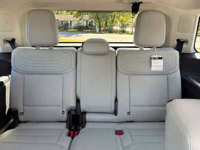 2025 Ford Expedition Platinum - 4WD - PLATINUM ULTIMATE