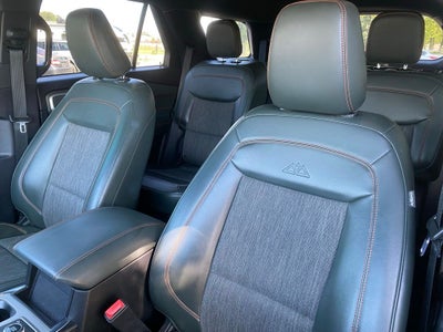 2022 Ford Explorer Timberline - 4WD - PANO ROOF