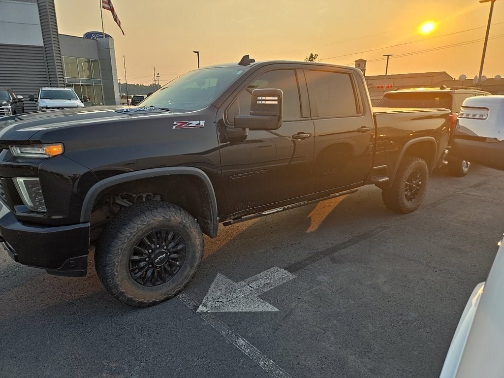 2021 Chevrolet Silverado 2500HD LTZ - 4WD - DURAMAX - MIDNIGHT PACKAGE