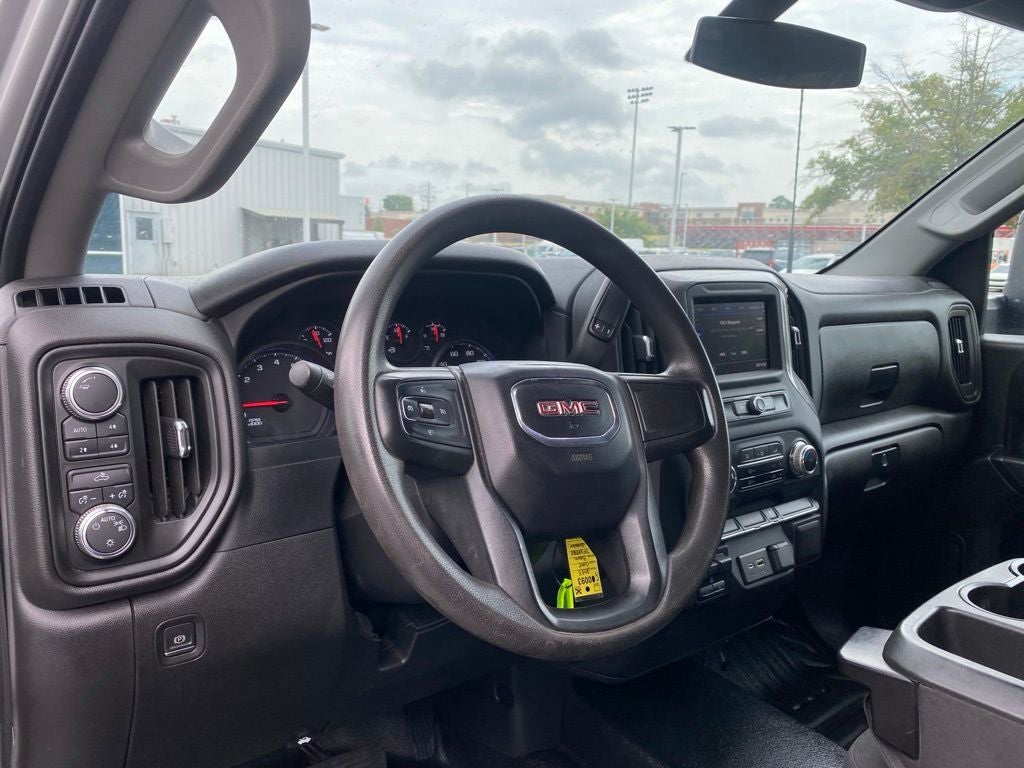 2023 GMC Sierra 3500HD Pro 177 WB