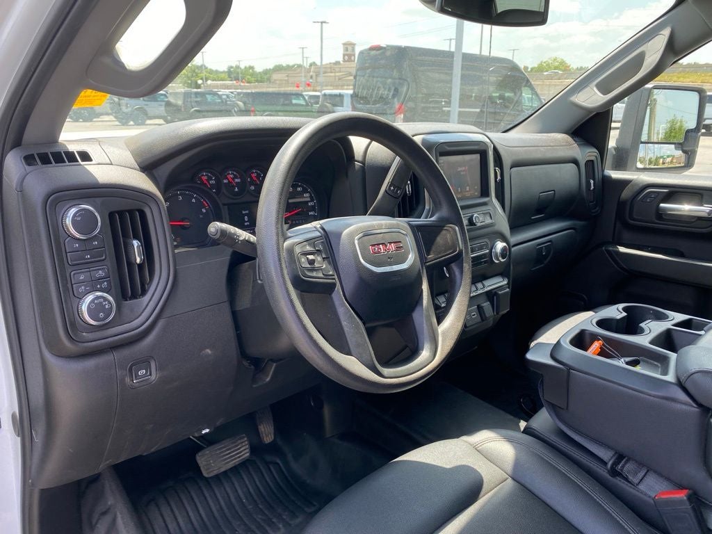 2024 GMC Sierra 3500HD Pro