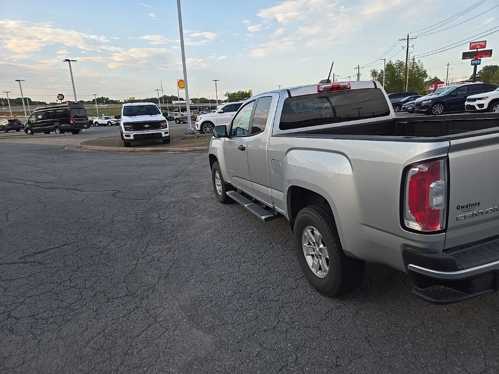 2017 GMC Canyon Base