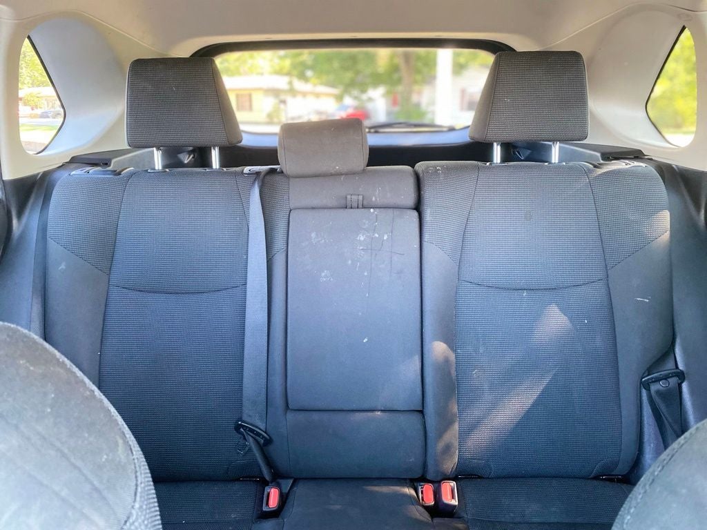 2022 Toyota RAV4 LE - AWD - FORD BLUE CERTIFED