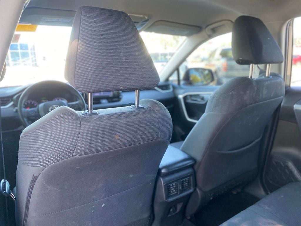 2022 Toyota RAV4 LE - AWD - FORD BLUE CERTIFED
