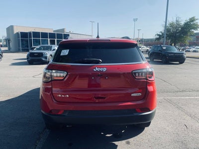 2023 Jeep Compass Latitude Lux - 4WD